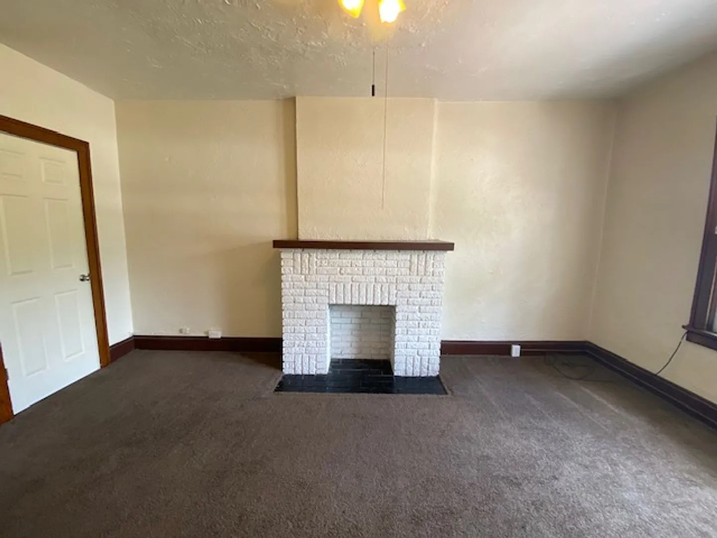 23-27 Charlotte St Akron OH 44303 MFH9 .T2 — Photo 3