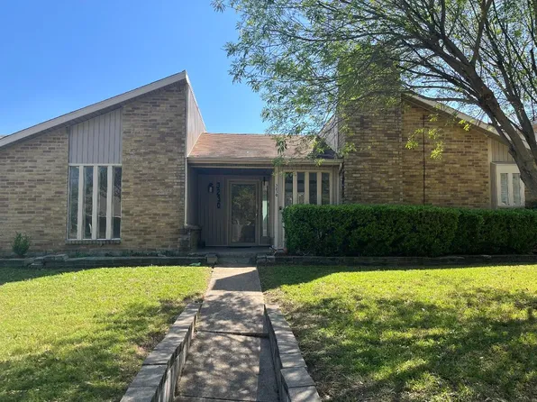3230 Knights Haven Ln, Garland, TX 75044