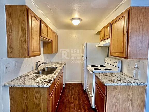 5th image of 1221 N Clarkson St APT 8