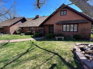 221 S Sherman Ave, North Platte, NE 69101
