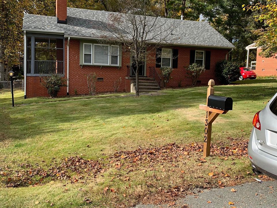 1st image of 1302 Blue Jay Ln
