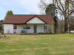 1014 Spring Creek Rd, Chapmansboro, TN 37035