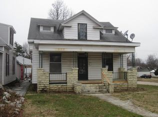 620 6th St, Monett, MO 65708