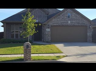 806 Austin Ln, Lavon, TX 75166