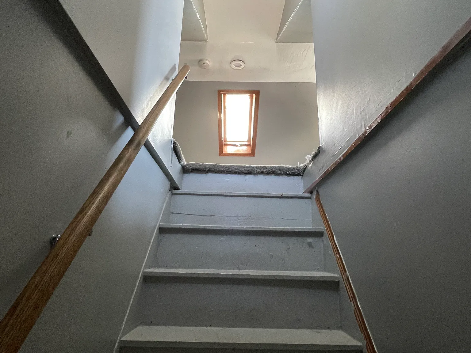 2 bed, $3,000 — Photo 3