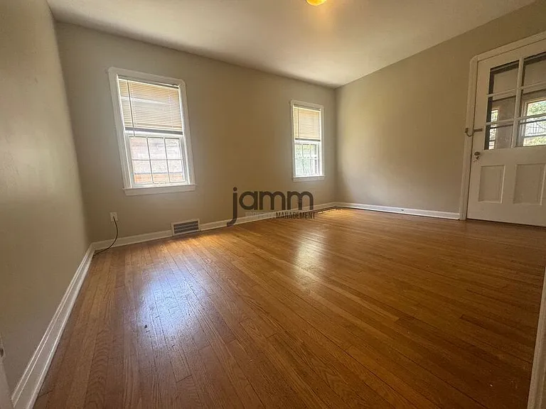 17724 Hilliard Rd — Photo 16