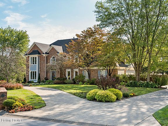 2nd image of 8210 Westover Dr