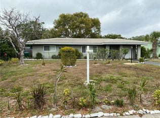 11737 80th Ave, Seminole, FL 33772