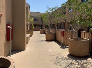817 Walnut St UNIT 17, Inglewood, CA 90301