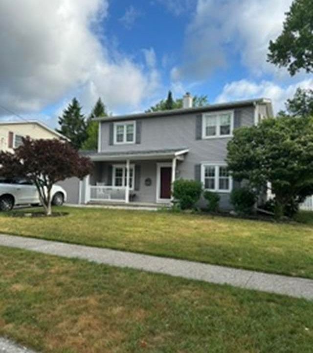 1st image of 1070 Scottdale Dr