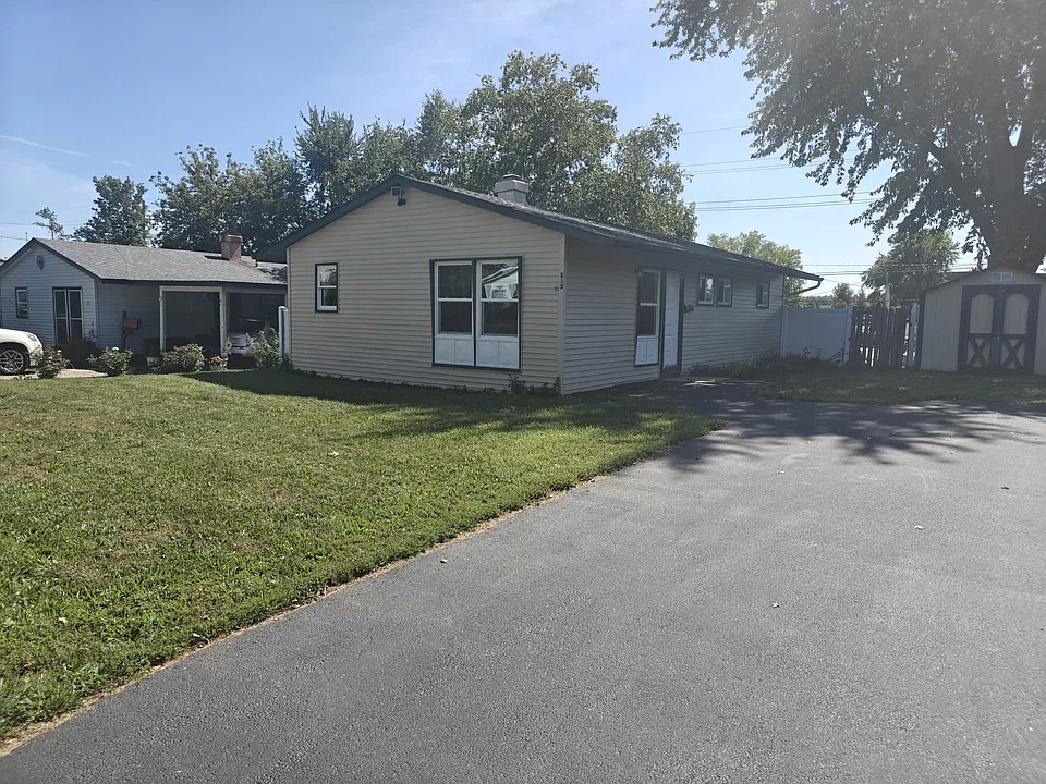 213 Butte Ln