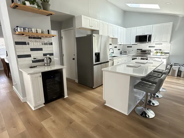 1856 Haviland Dr, Virginia Beach, VA 23454