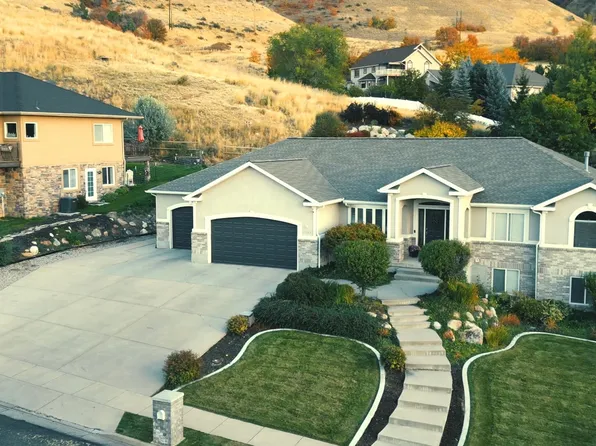 1532 Mount Logan Dr, Logan, UT 84321