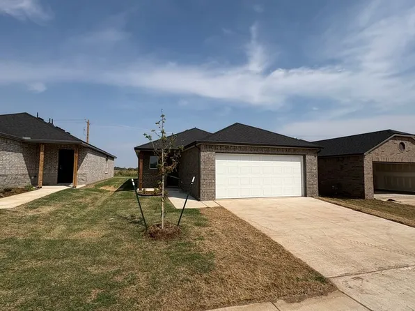 9229 NW 129th St, Yukon, OK