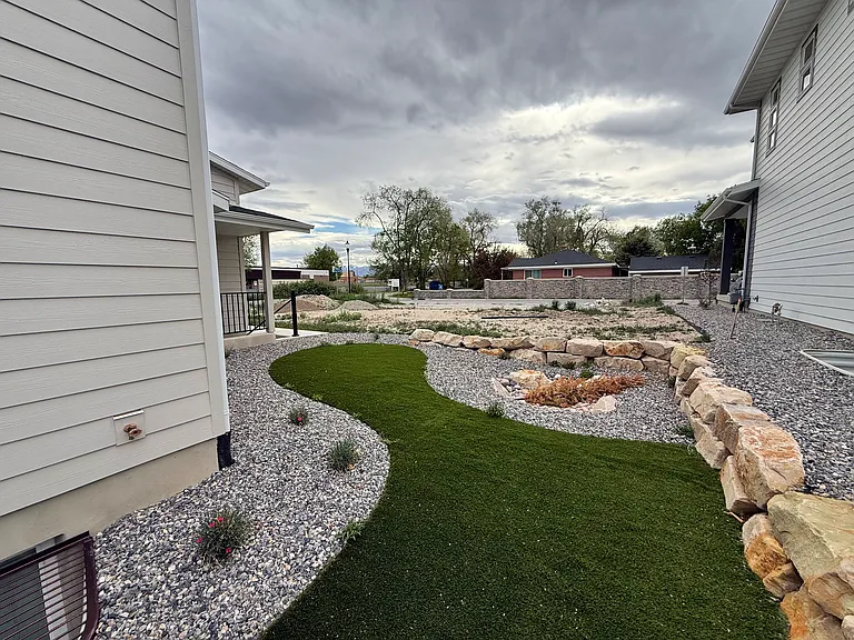 1802 W Drake Ln — Photo 32
