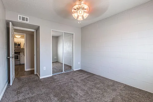 Floor plan 2B 1B 3F W/D