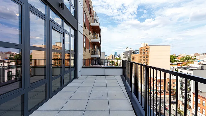 Rented by Nooklyn NYC LLC | media 42