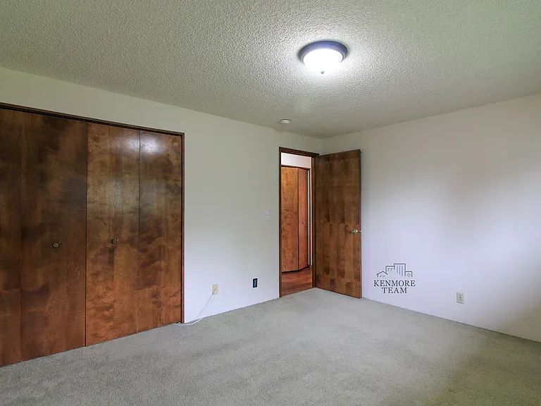 4021 W Sylvester St — Photo 7