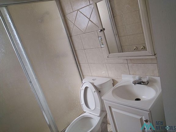 5th image of 1302 S Encanto Cir