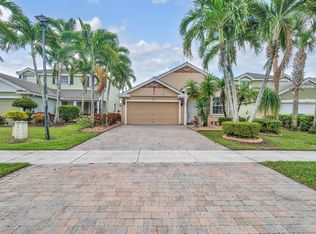 114 Newberry Ln, Royal Palm Beach, FL 33414
