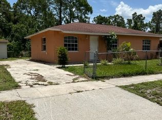 1210 N 18th St, Naples, FL 34142