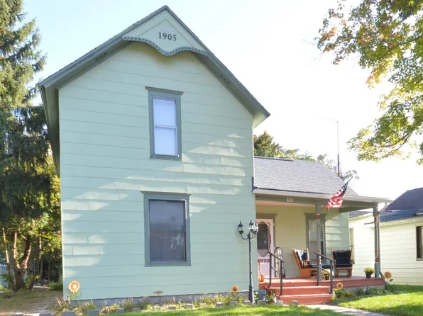 503 Van Buren St, Walkerton, IN 46574