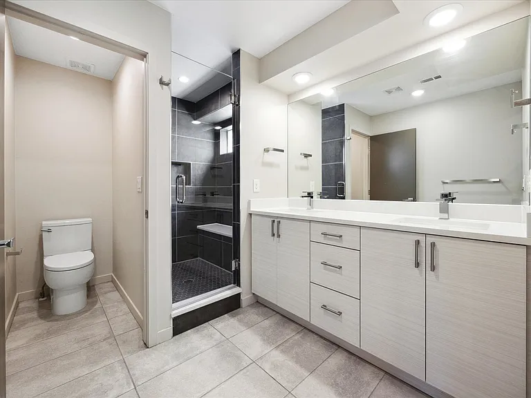 1419 N Irving St — Photo 25