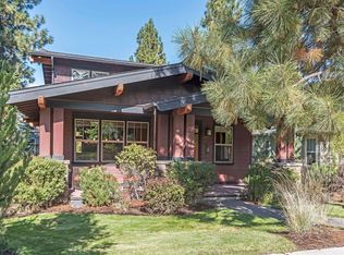 2620 NW Crossing Dr, Bend, OR 97703