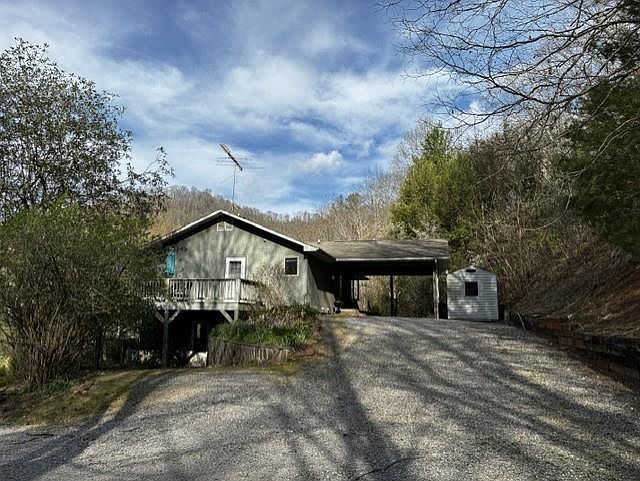 1st image of 133 Ambria Dr