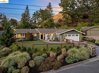348 Shire Oaks Ct, Lafayette, CA