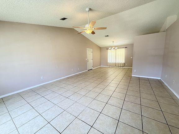 2nd image of 6585 Eagle Crest Dr