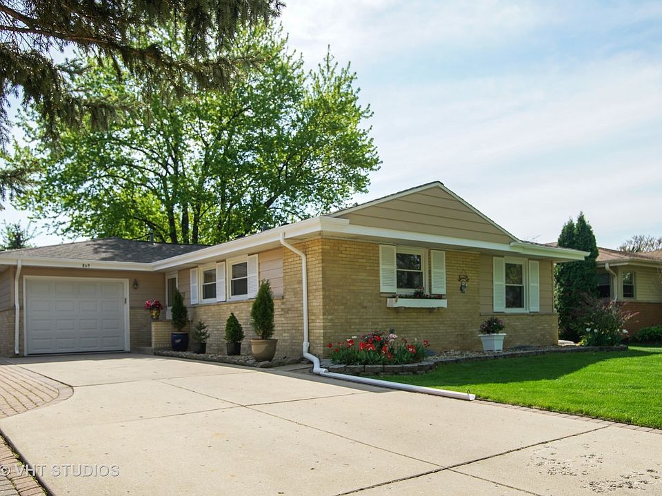 1st image of 865 Madelyn Dr