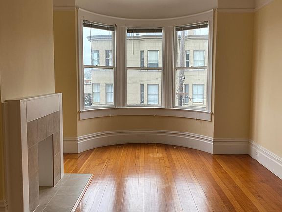 2nd image of 2107 Jones St #2