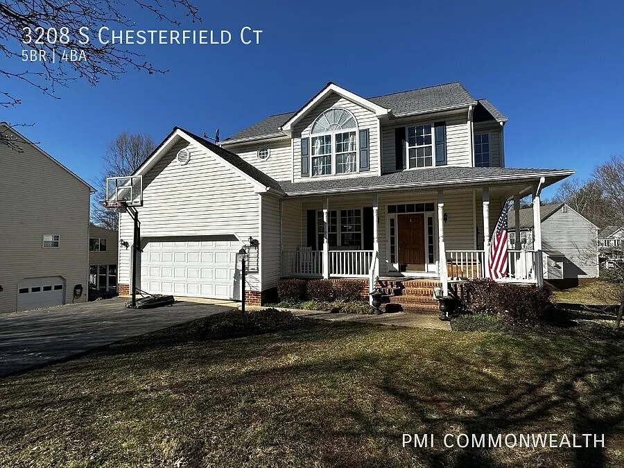 3208 S Chesterfield Ct