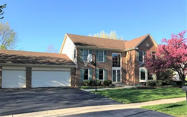 3205 Fox Hunt Ln photo 1