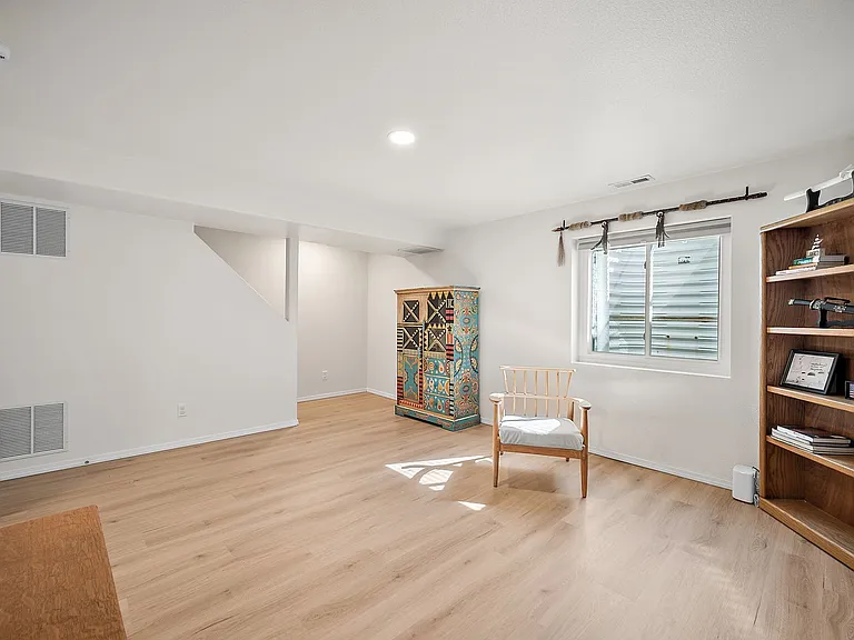 7323 Willowdale Dr — Photo 29