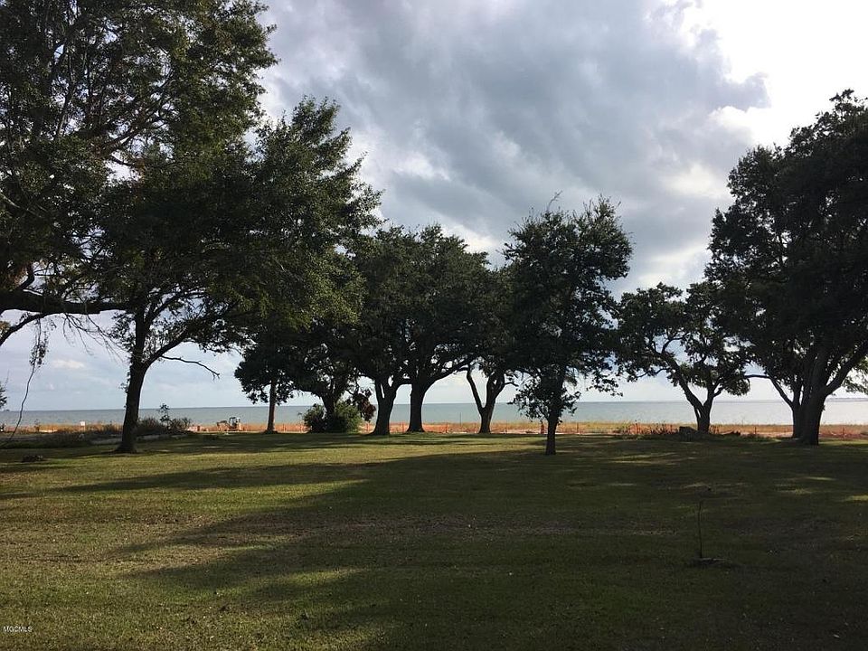 1st image of 701 Beach Blvd