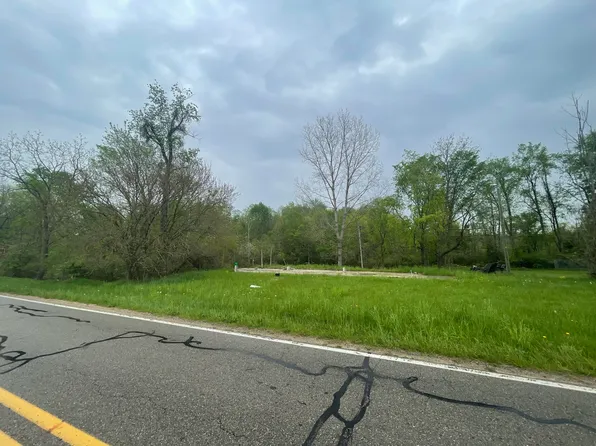 18805 Brownsville Rd, Cassopolis, MI 49031