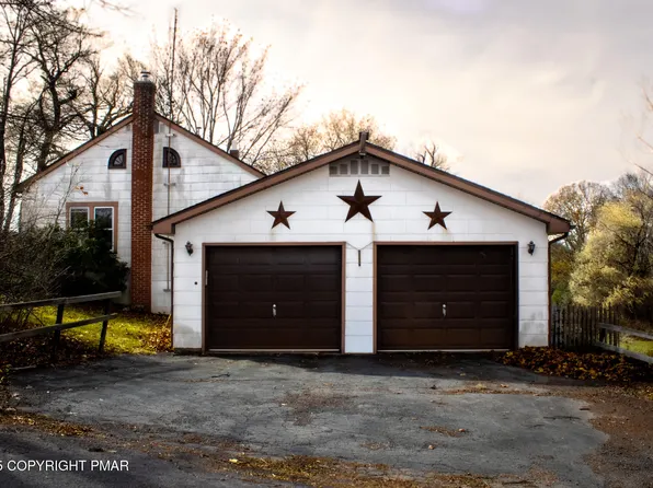 5 Gassen Rd, Honesdale, PA 18431