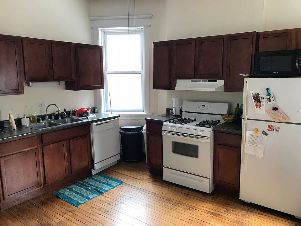1st image of 2614 N Halsted St #2R