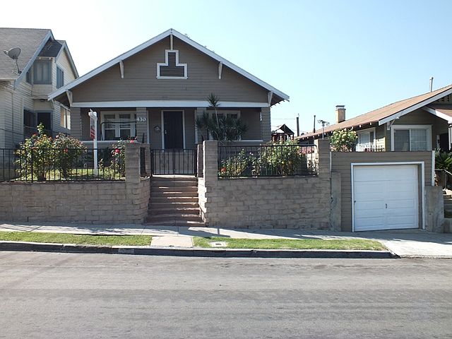 1st image of 430 N Avenue 57