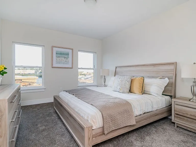 488 Quincy Ave #6 — Photo 20
