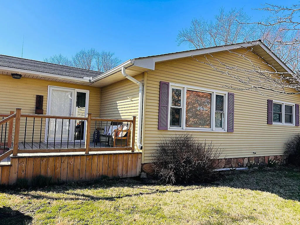 407 Tempa Dr photo 1