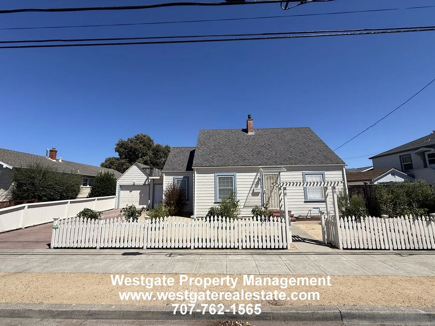 Charming 4/2 West Petaluma Home - 312 Fair Street — Photo 1