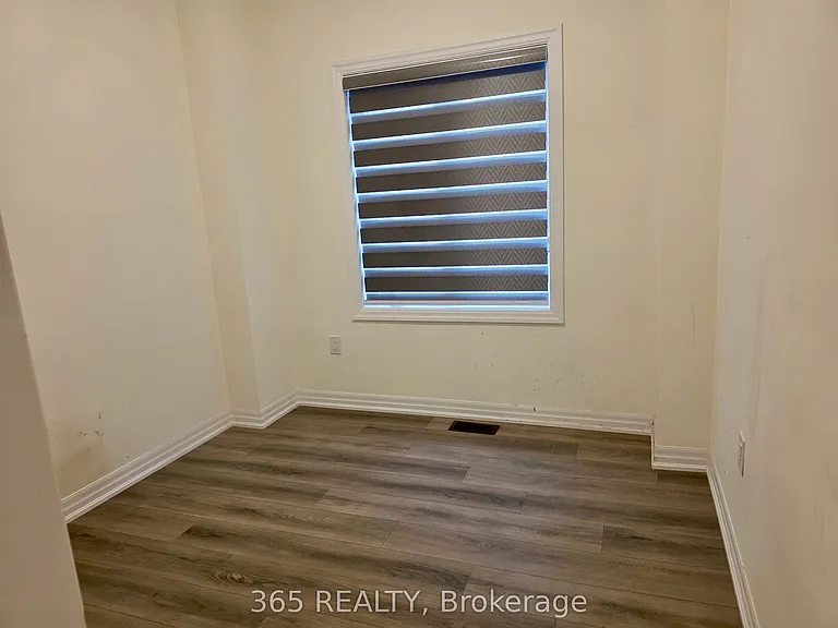 223 Warden St — Photo 17