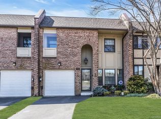 156 Southgate Circle, Massapequa Park, NY