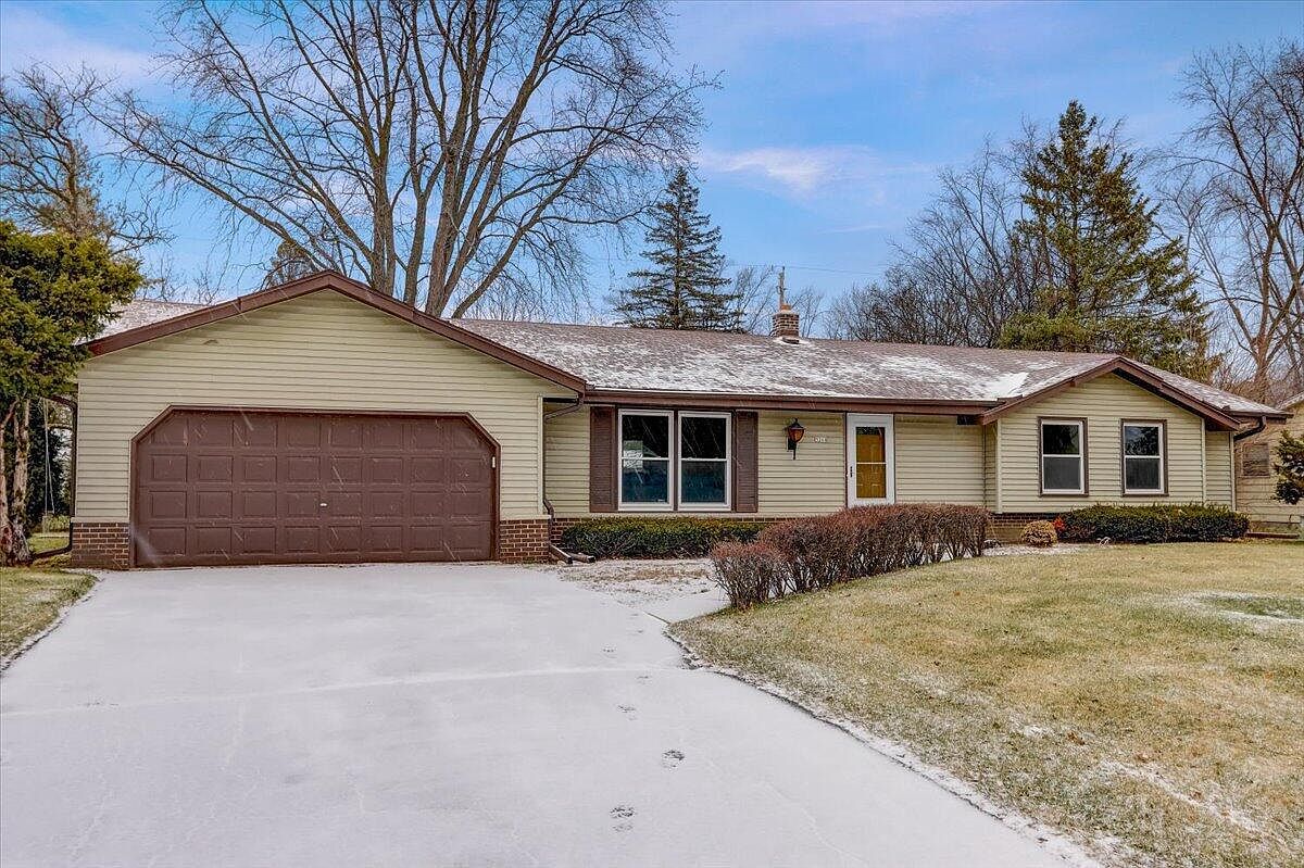 5268 West Radcliffe DRIVE, Brown Deer, WI 53223 Zillow