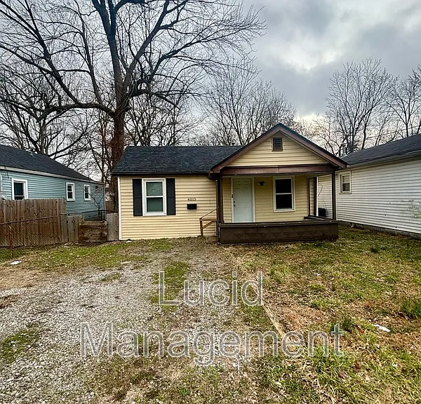 4015 Parthenia Ave — Photo 1