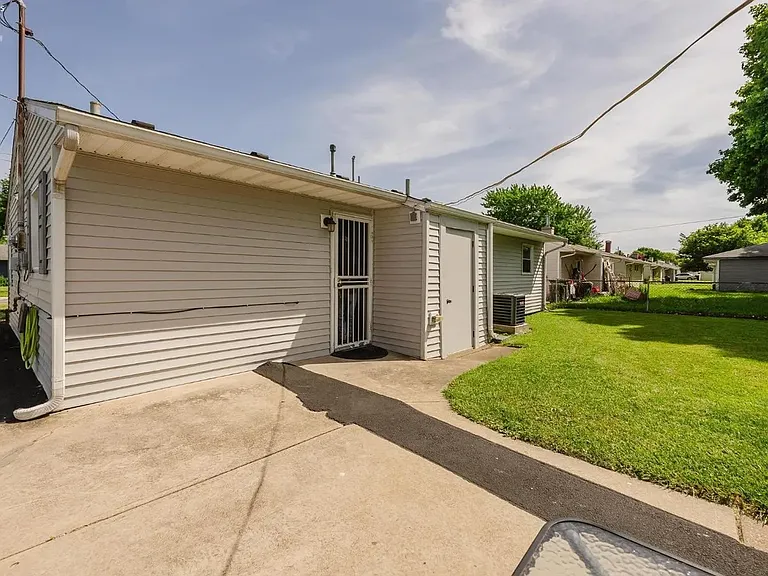 1445 Wamajo Dr — Photo 10