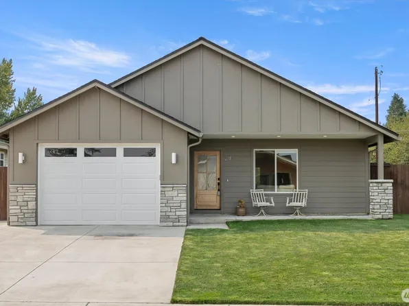 211 W Oak Street, Yacolt, WA 98675